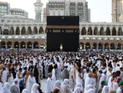 Pemberangkatan Kloter Pertama Haji Indonesia 4 Juni 2022