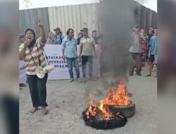 Masyarakat Dusun II & III Desa Muliorejo Protes, Jalan Umum Dijual ke Swasta